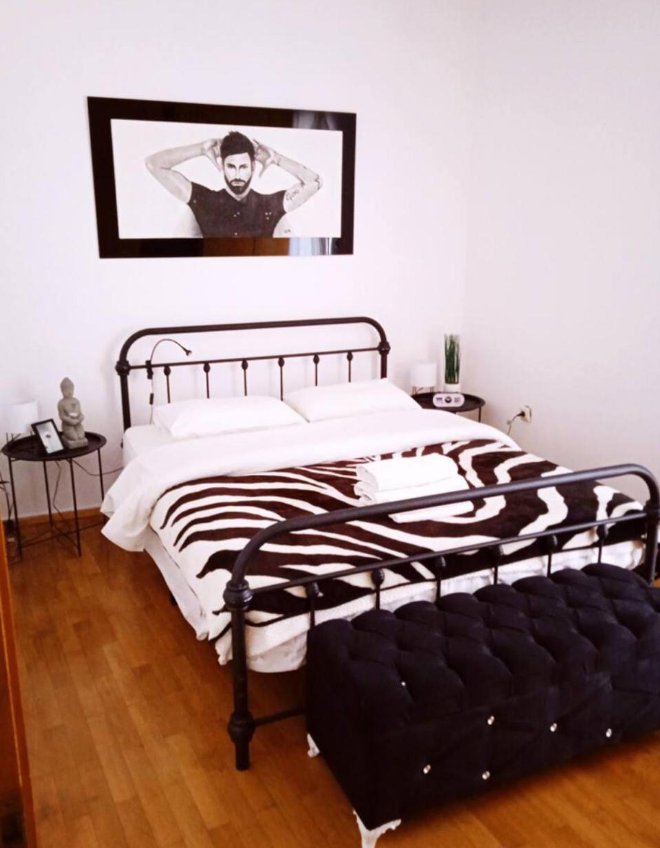 Nicko'S Room Пирей Экстерьер фото