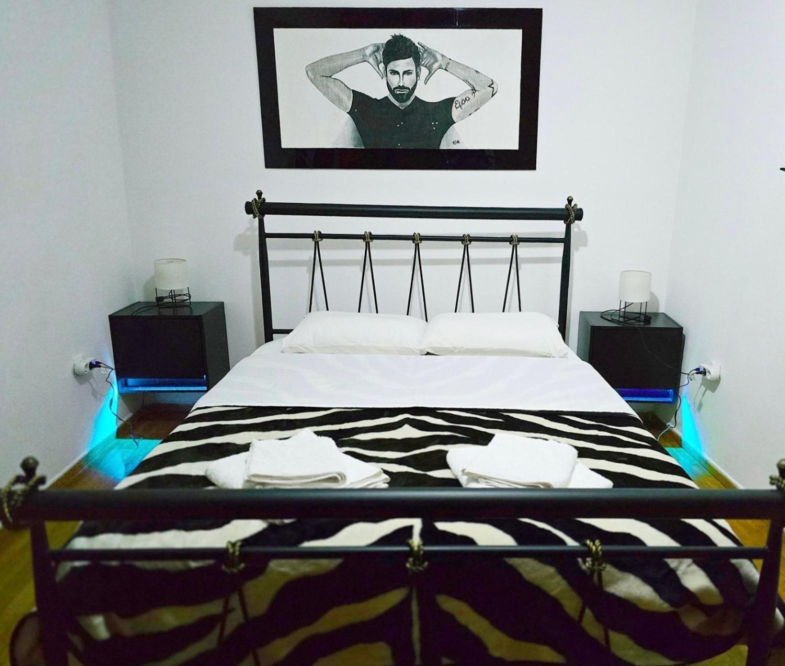 Nicko'S Room Пирей Экстерьер фото